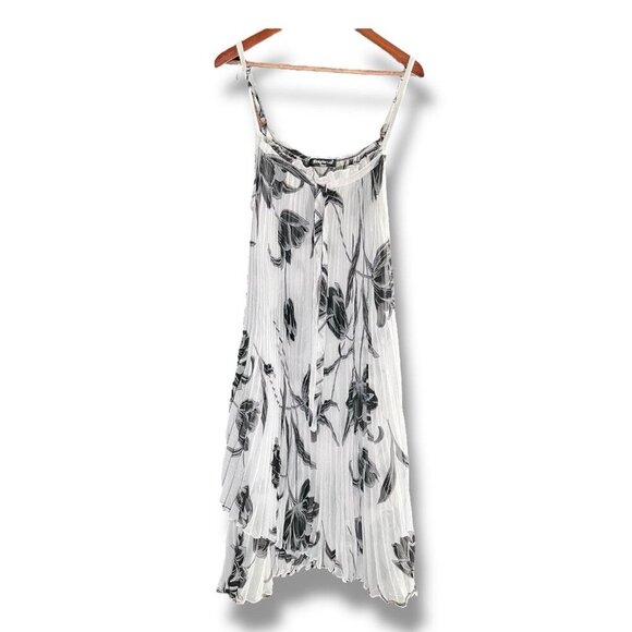 Temptation Italy Pleated Maxi Dress Flowy Asymmetrical Romantic Black & White L - Picture 1 of 9